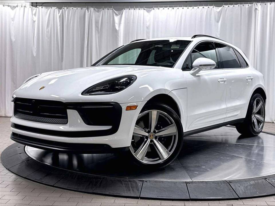 2026 Porsche Macan