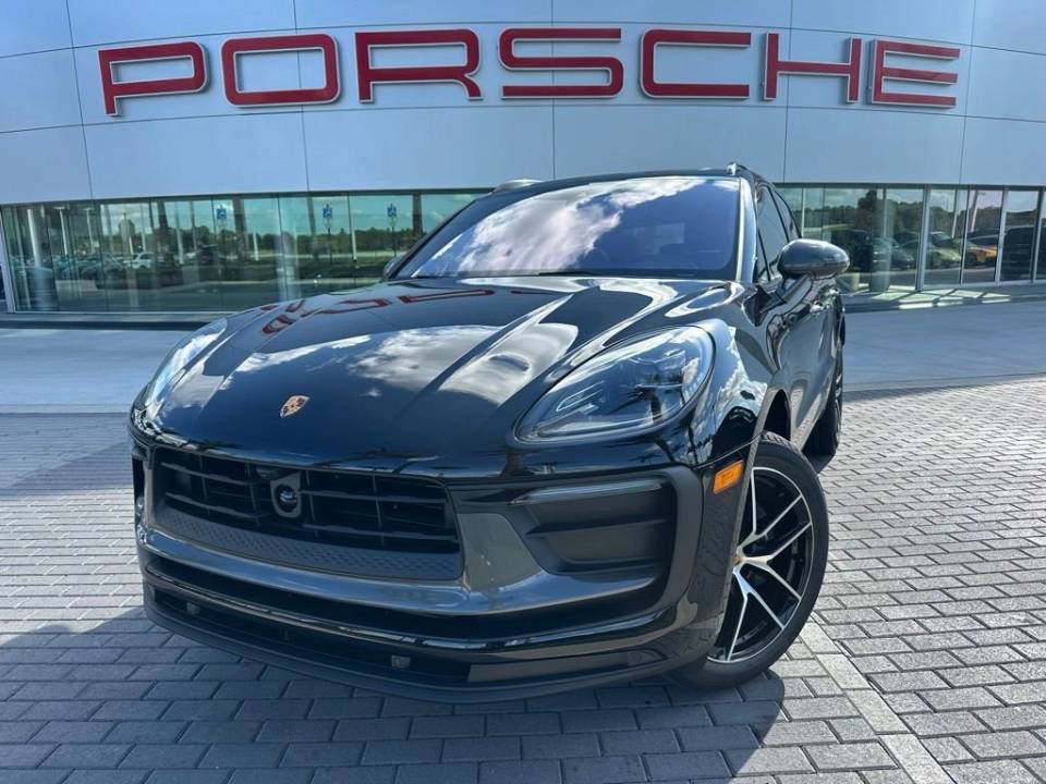 2026 Porsche Macan T
