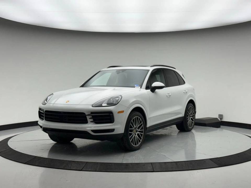 2023 Porsche Cayenne Base