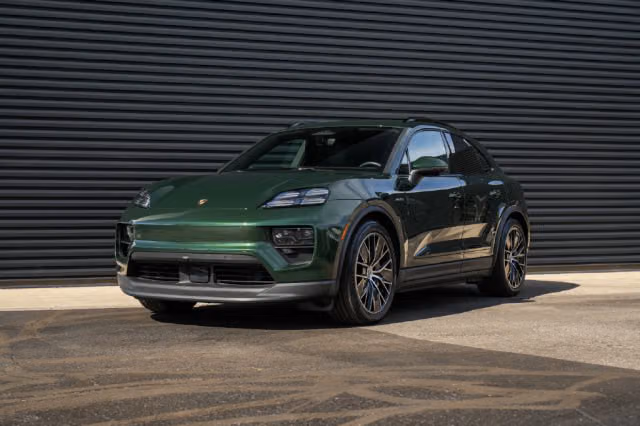 Certified 2026 Porsche Macan Base with VIN WP1AA2XA6TL000191 for sale in North Olmsted, OH