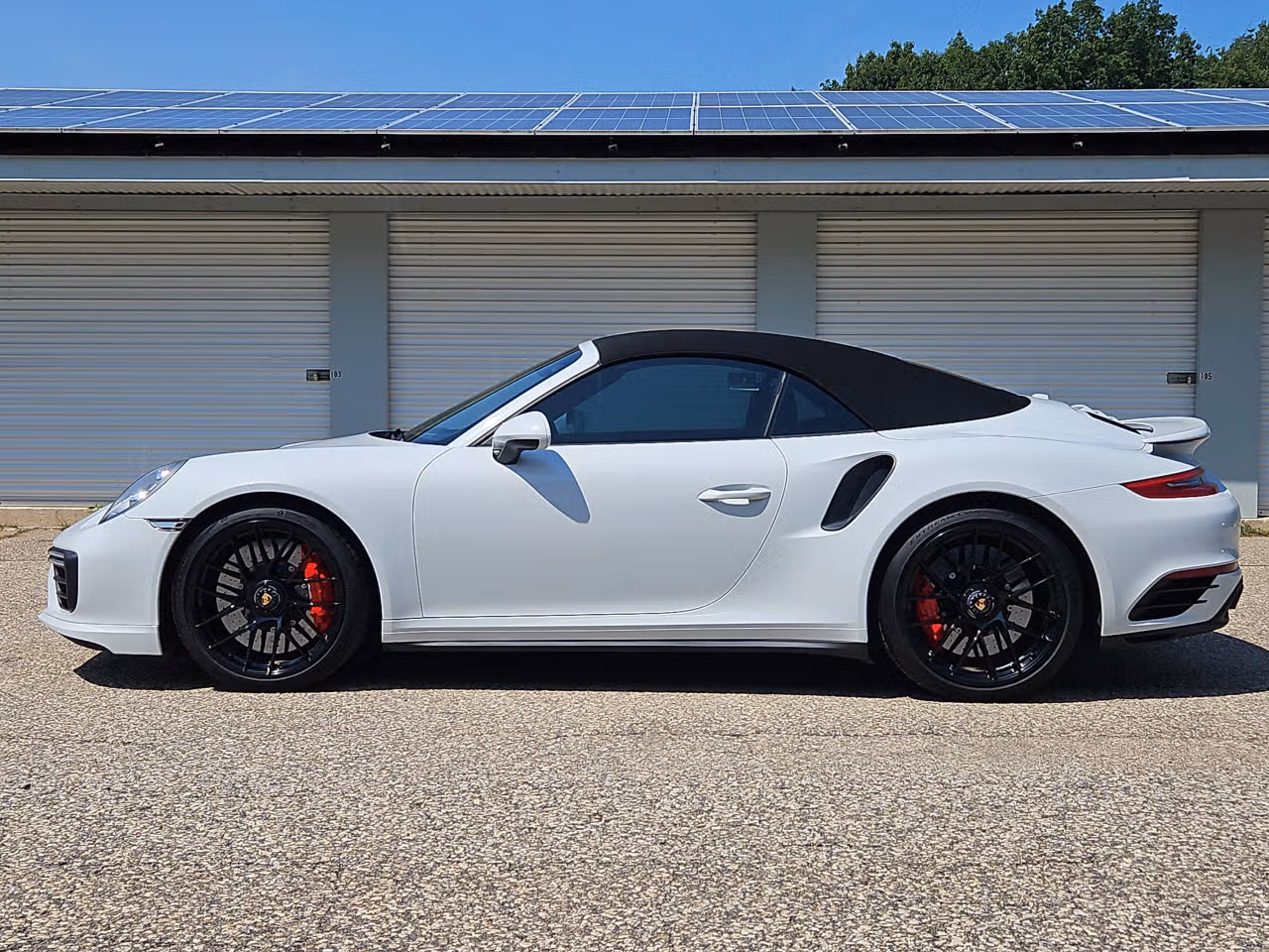 2019 Porsche 911 Turbo S - Photo 20