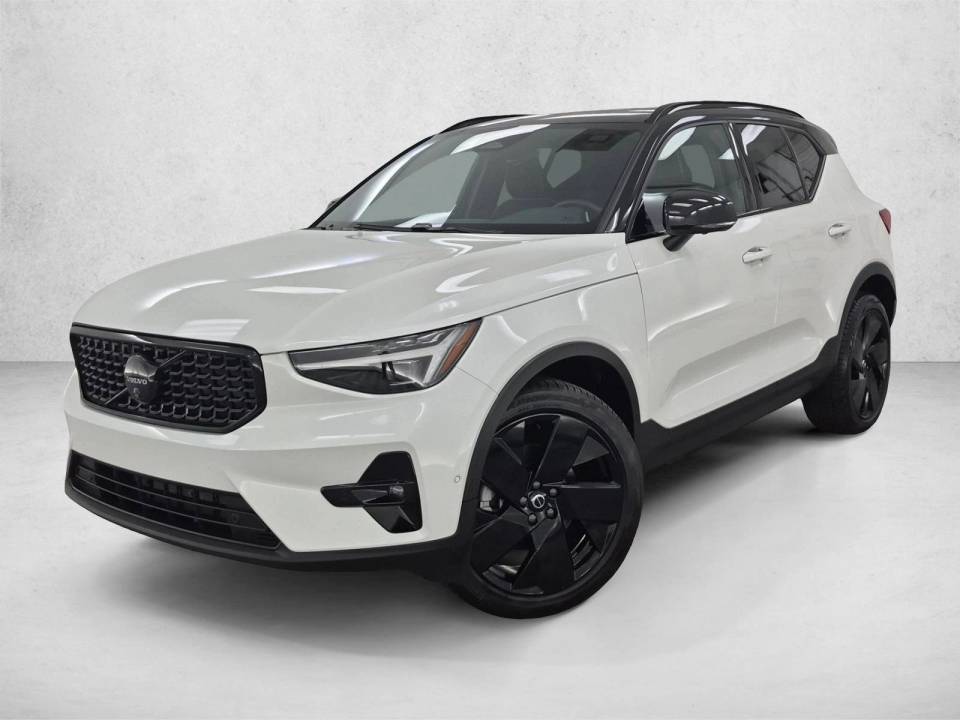 2026 Volvo XC40 Ultra Black Edition