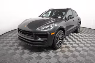 2026 Porsche Macan's photo