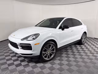 2021 Porsche Cayenne -'s photo