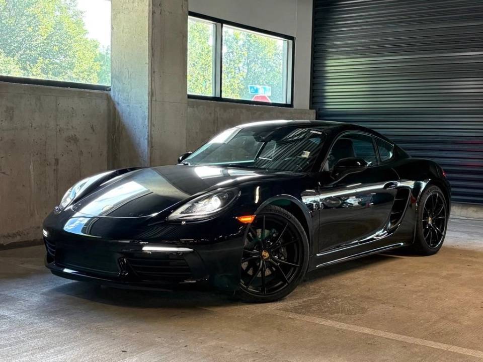 2025 Porsche 718