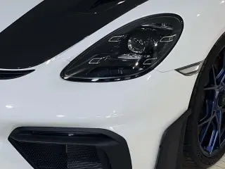 2025 Porsche 718 Spyder RS - Photo 37