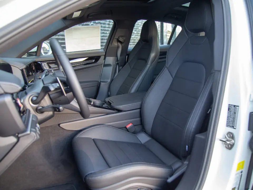 2026 Porsche Panamera Base - Photo 39