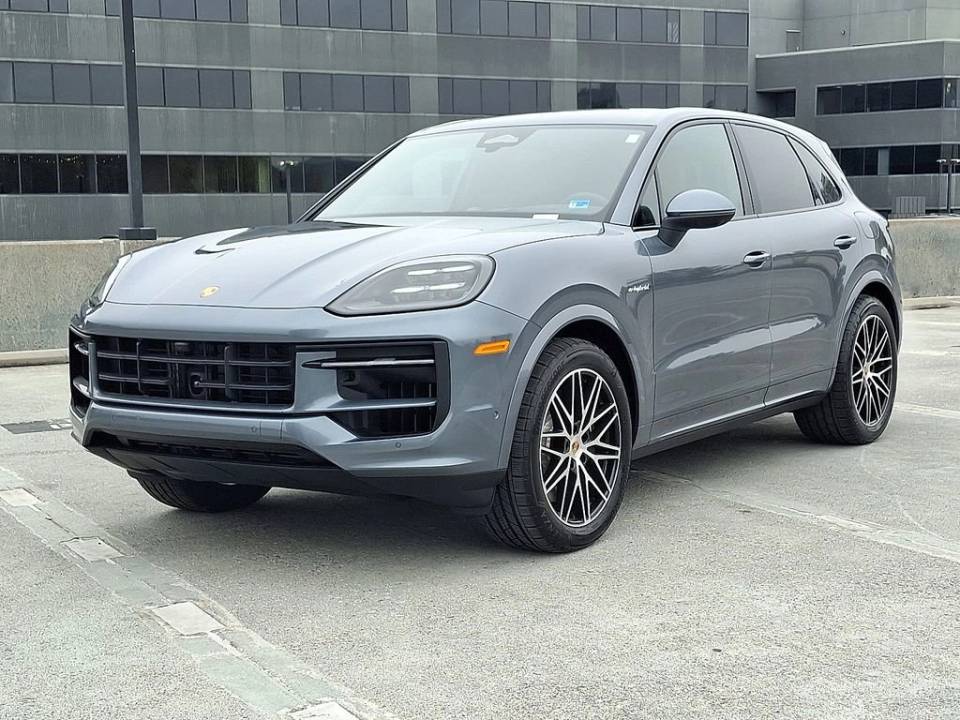 2026 Porsche Cayenne