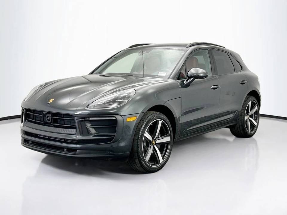 2026 Porsche Macan