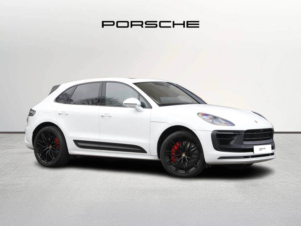 2022 Porsche Macan