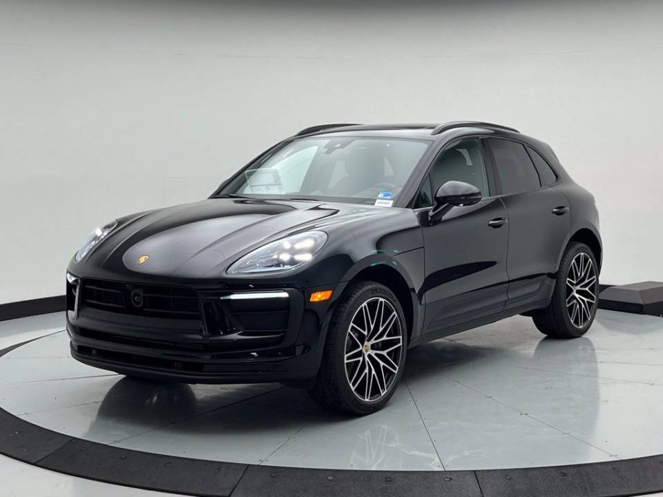 2026 Porsche Macan