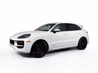 2026 Porsche Cayenne GTS's photo