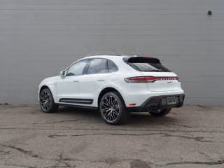 2026 Porsche Macan Base - Photo 17
