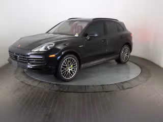 2023 Porsche Cayenne