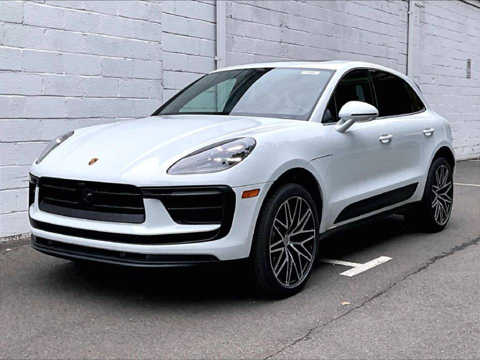 2026 Porsche Macan