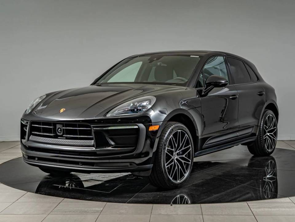 2026 Porsche Macan T