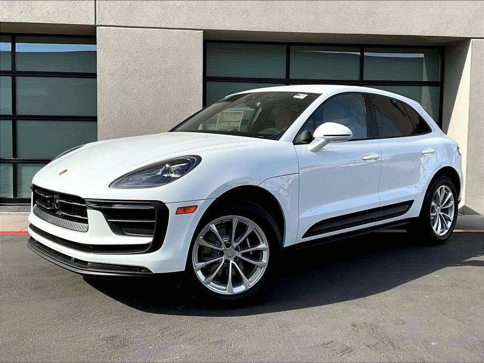 2026 Porsche Macan