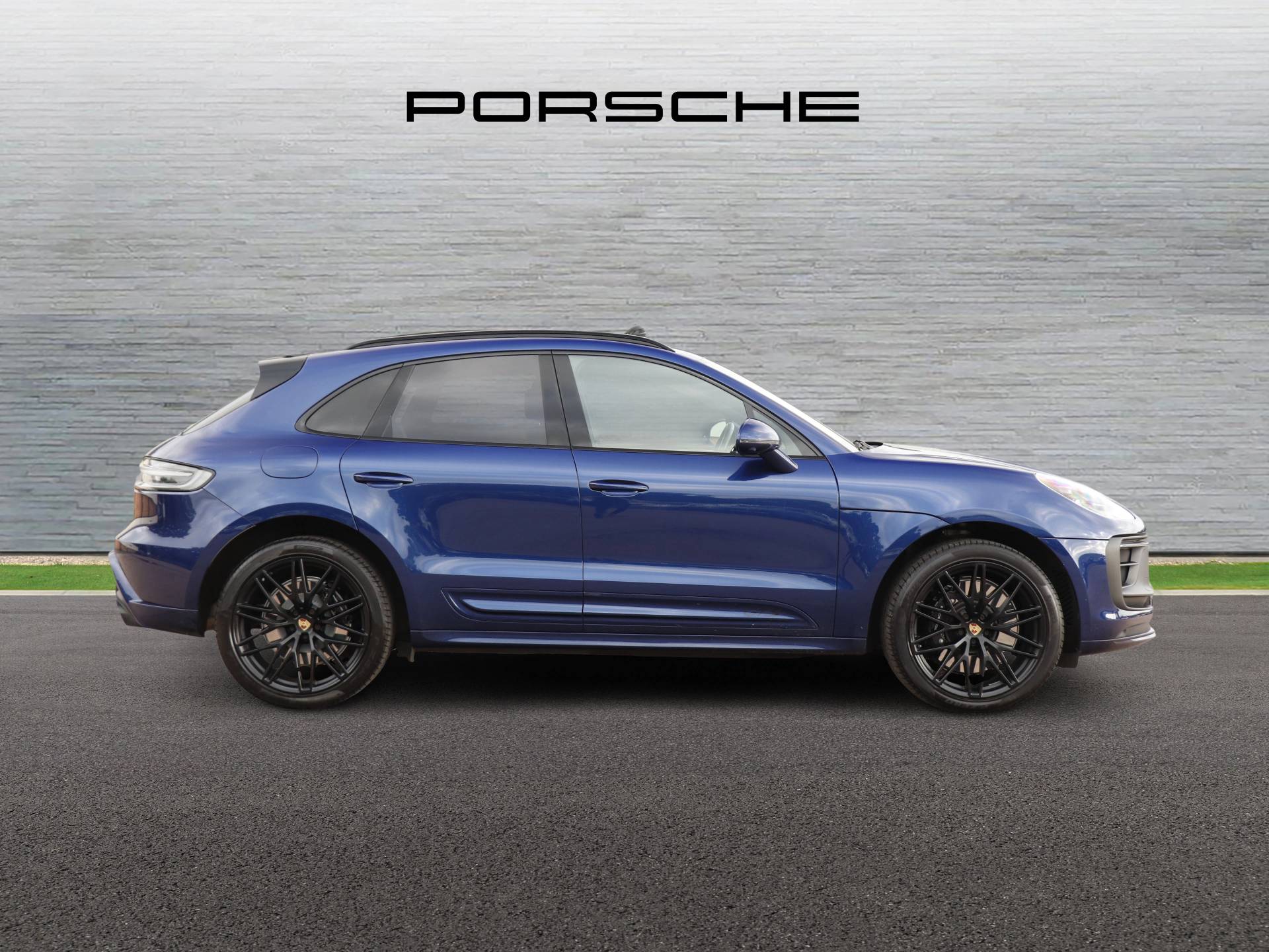 Macan GTS, photo 2 of 37