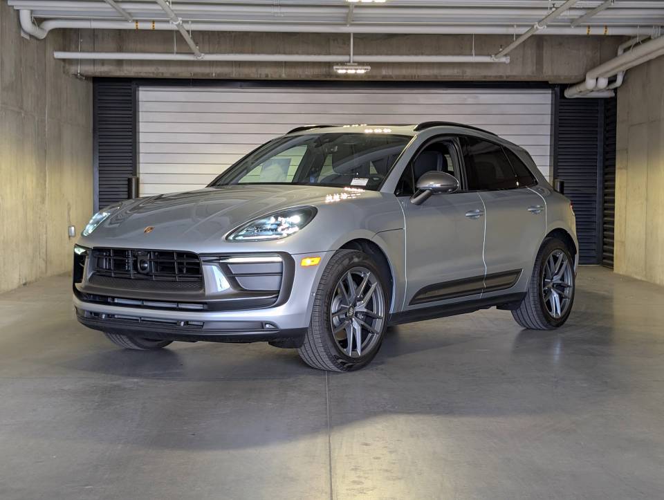 2026 Porsche Macan
