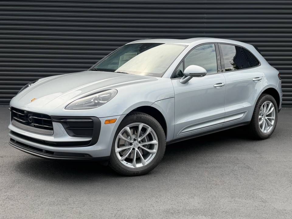 2026 Porsche Macan