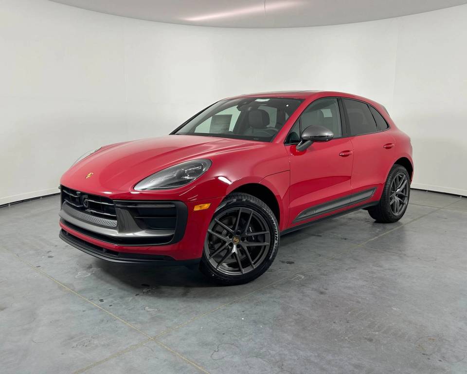 2026 Porsche Macan T
