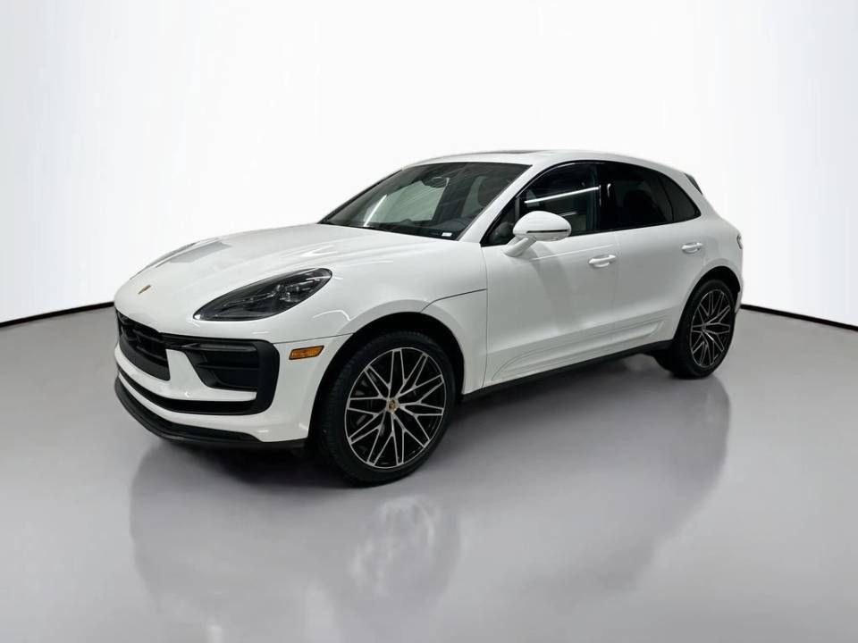 2026 Porsche Macan