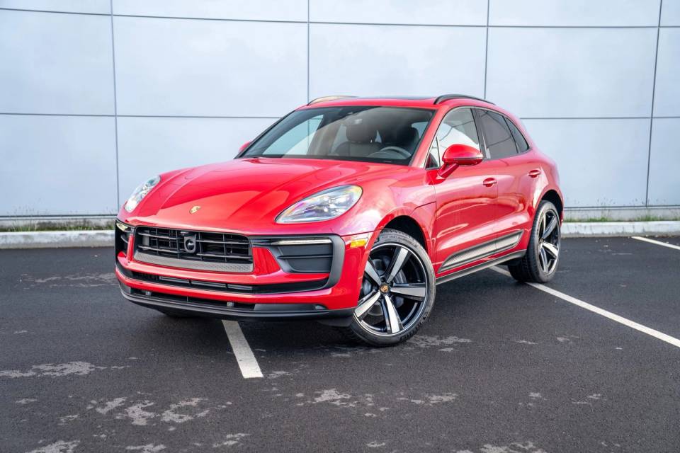 2026 Porsche Macan