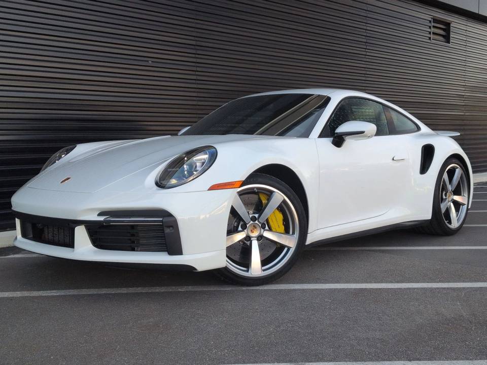 2022 Porsche 911 Turbo S
