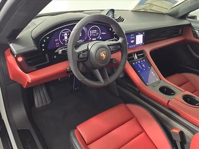 2026 Porsche Taycan GTS - Photo 27