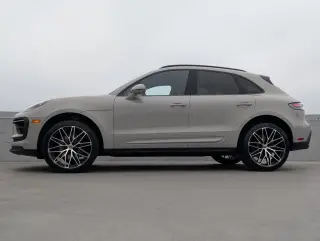 2026 Porsche Macan S - Photo 13