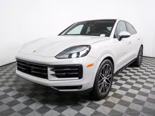2026 Porsche Cayenne S's photo