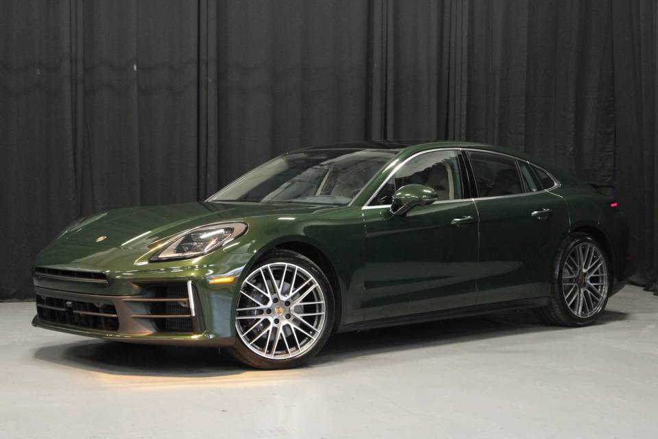 2026 Porsche Panamera