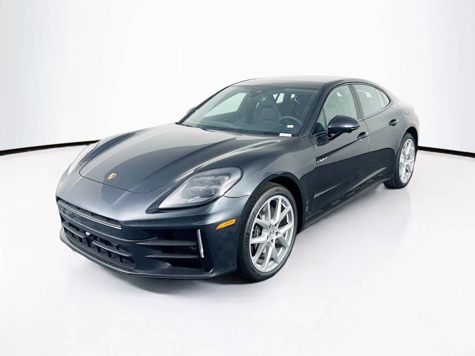 2025 Porsche Panamera