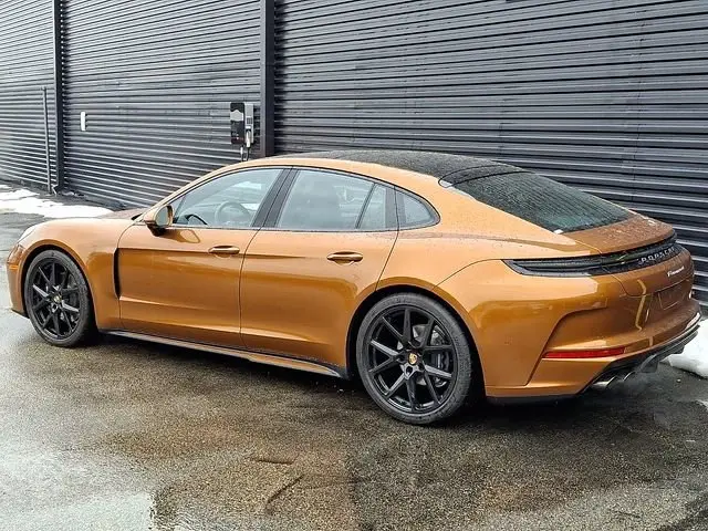 2025 Porsche Panamera Base - Photo 24
