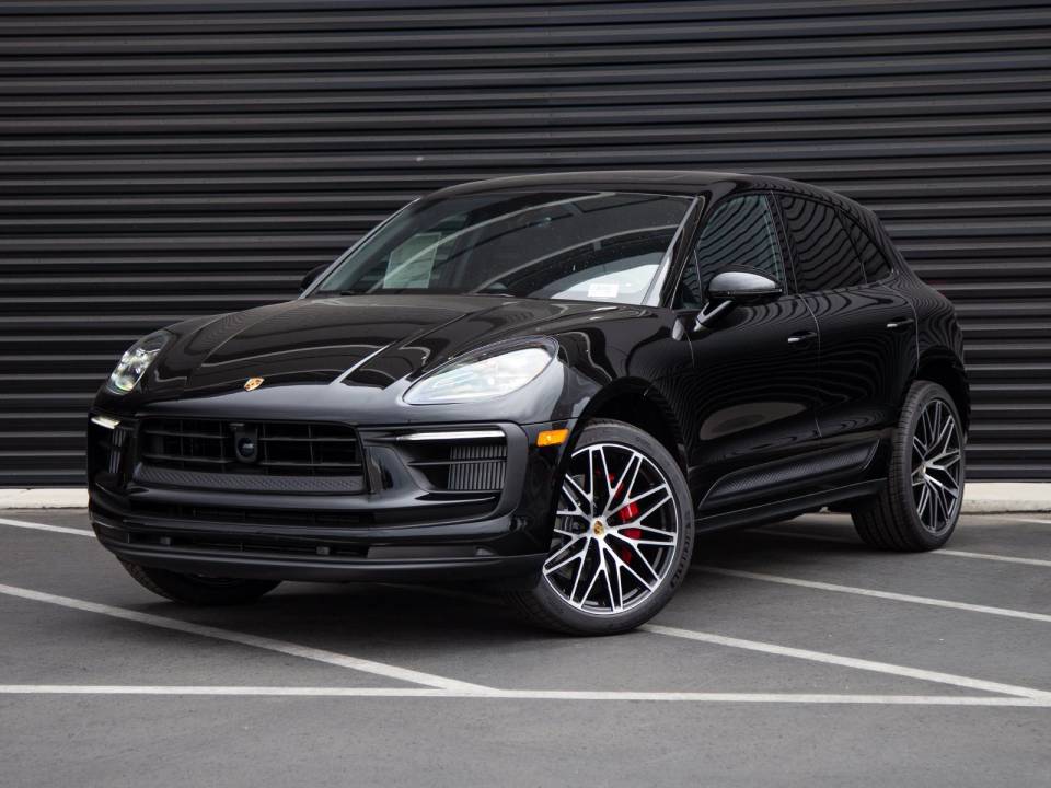 2026 Porsche Macan