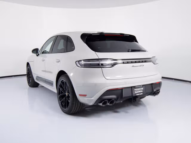 2026 Porsche Macan GTS - Photo 18