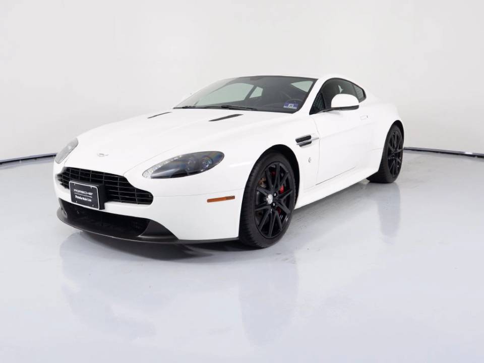 2015 Aston Martin V8 Vantage GT