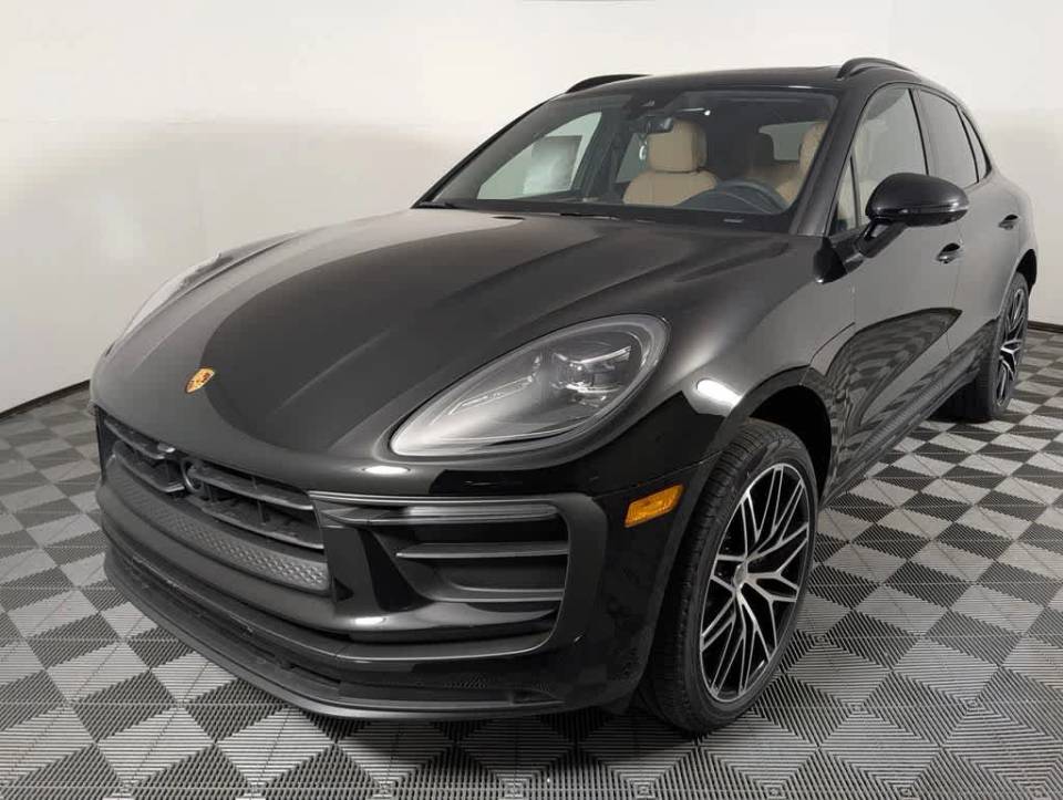 2026 Porsche Macan