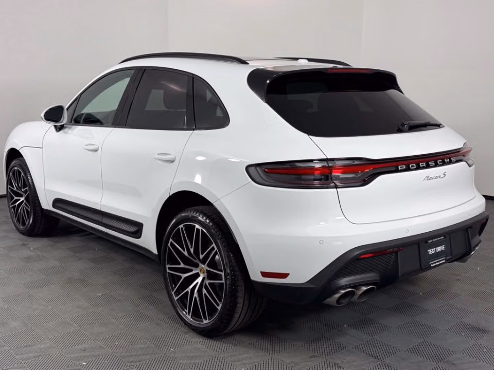 2026 Porsche Macan S - Photo 19