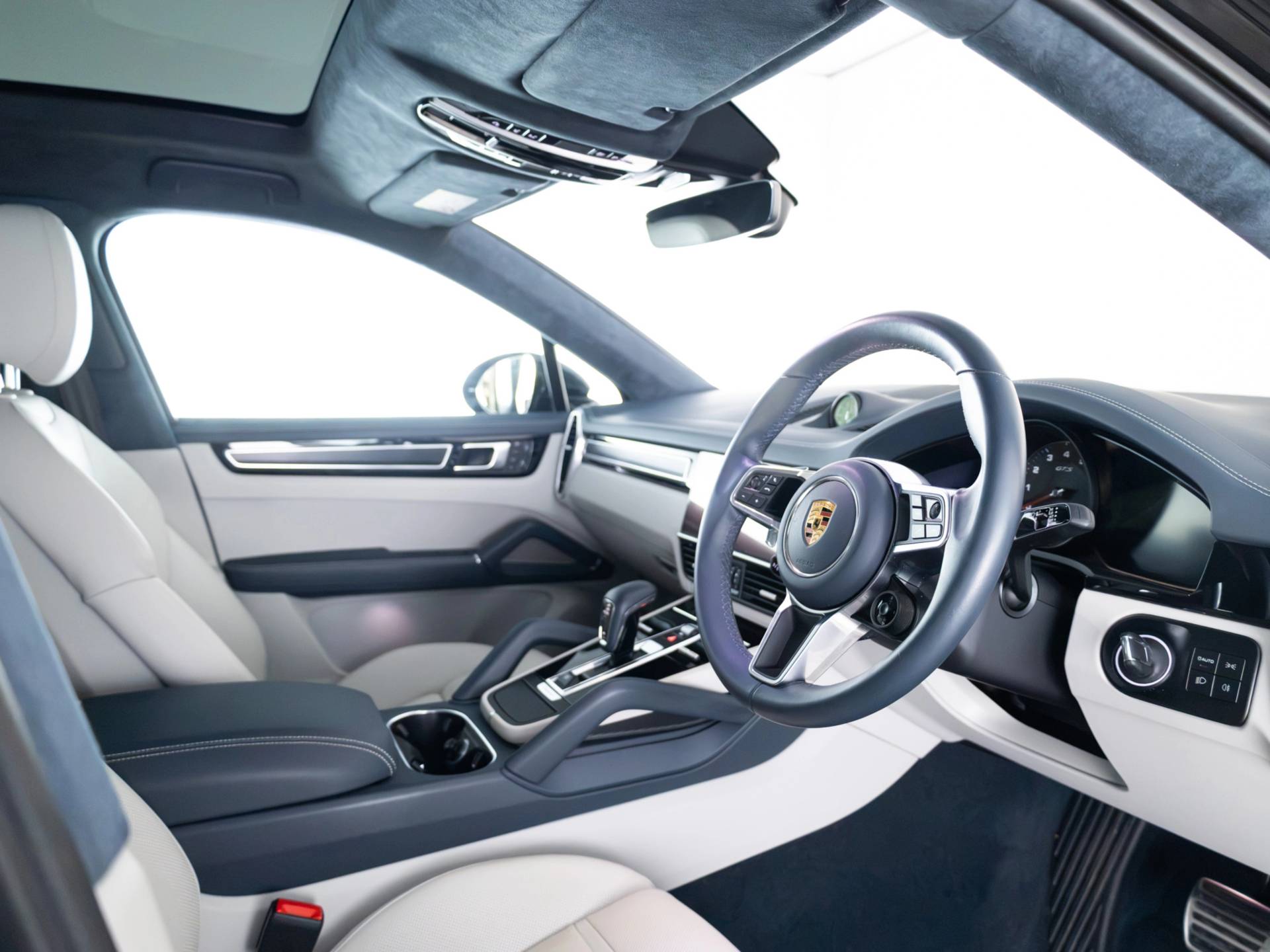 Cayenne GTS Coupé, photo 46 of 46