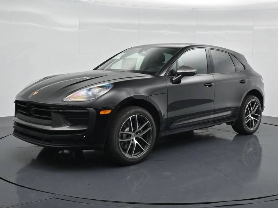2026 Porsche Macan