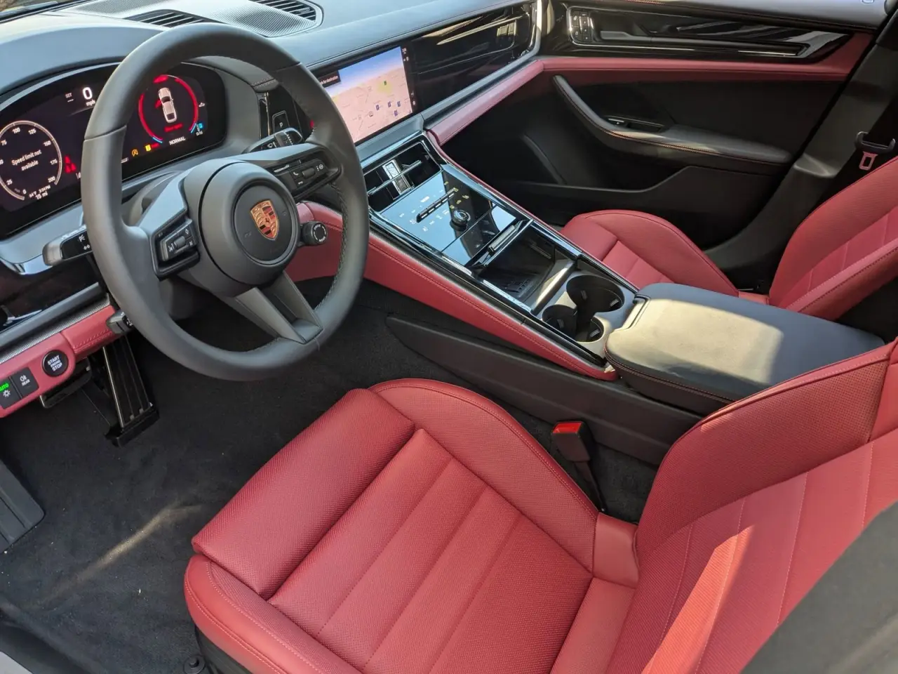 2026 Porsche Panamera Base - Photo 32