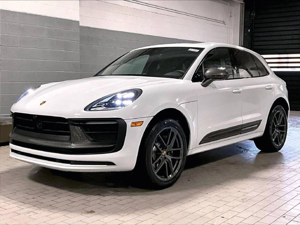 2026 Porsche Macan