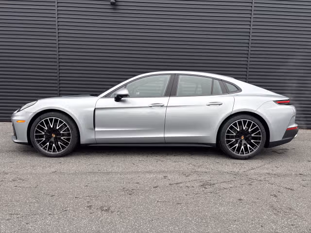 2026 Porsche Panamera Base - Photo 10