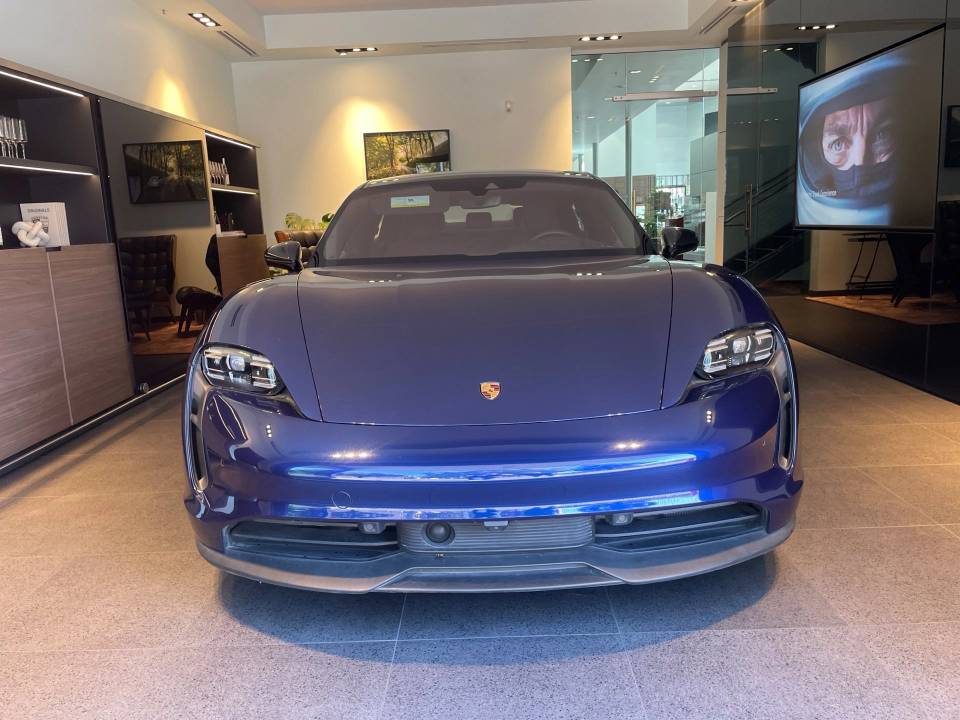 2024 Porsche Taycan Base