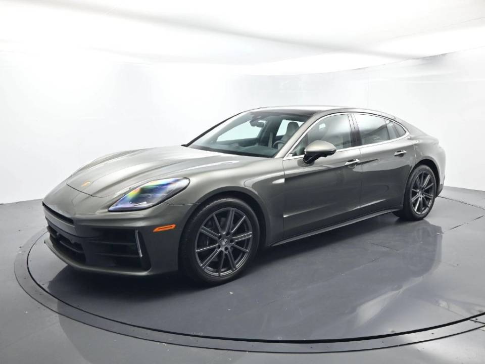 2026 Porsche Panamera