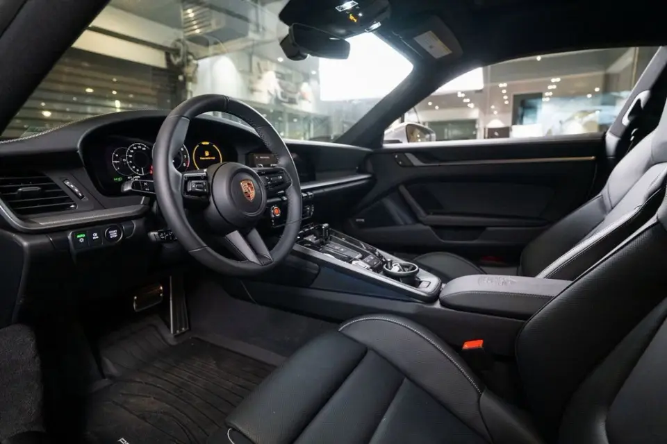 2026 Porsche 911 - Photo 31