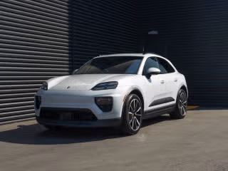 2025 Porsche Macan