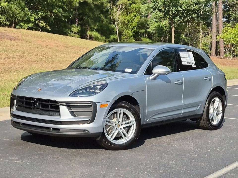 2026 Porsche Macan