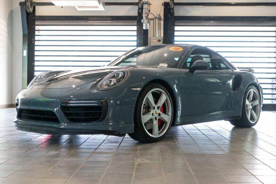 2018 Porsche 911 Turbo